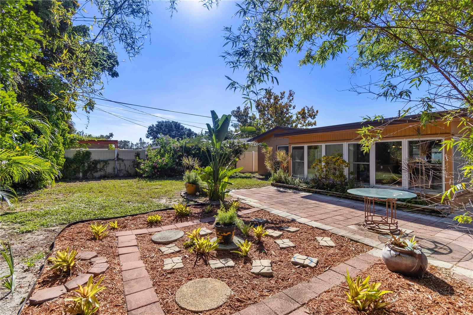 Image 41 of 65 For 5224 39th Avenue W