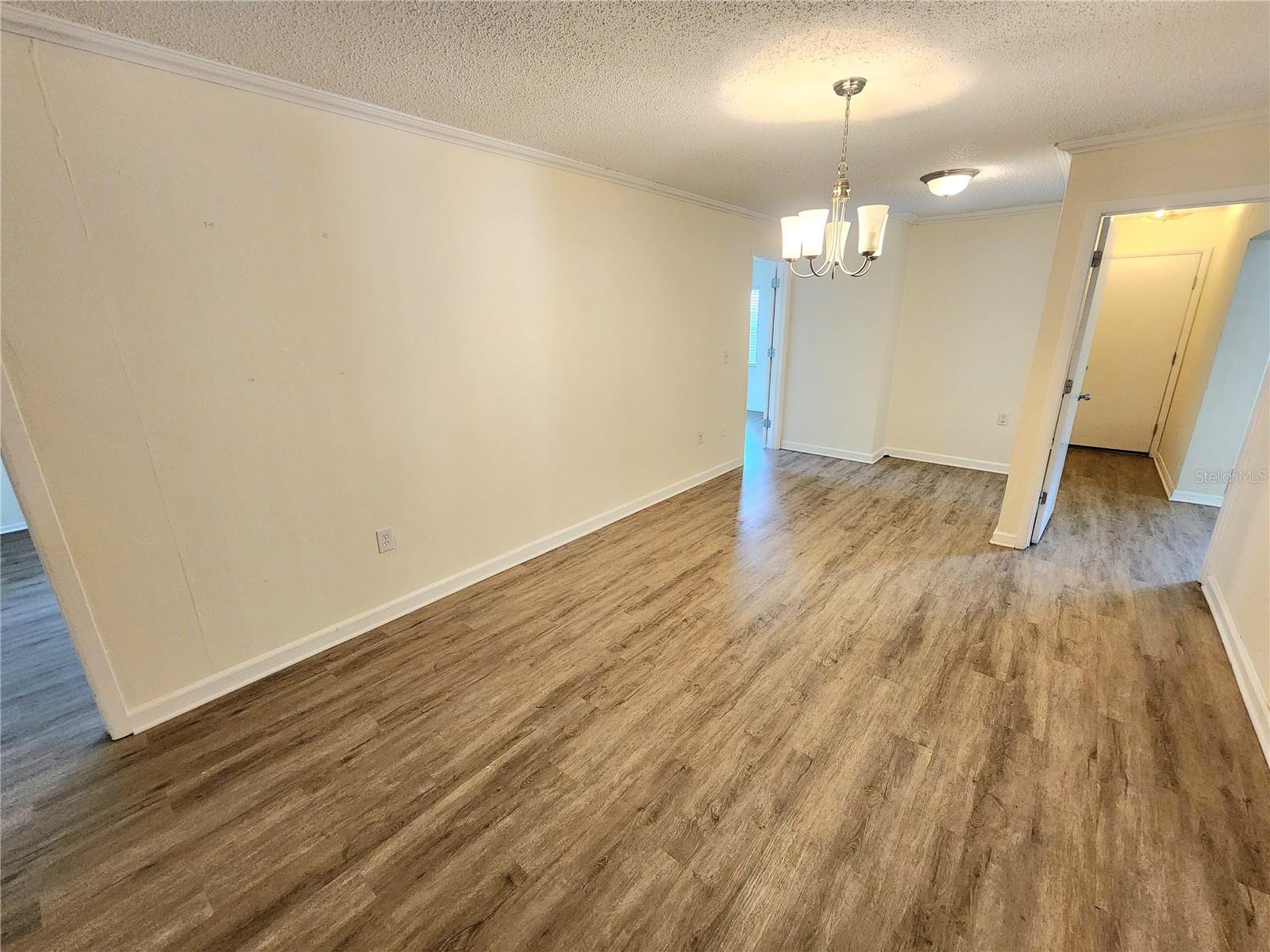 Image 10 of 28 For 4317 Ardale Street