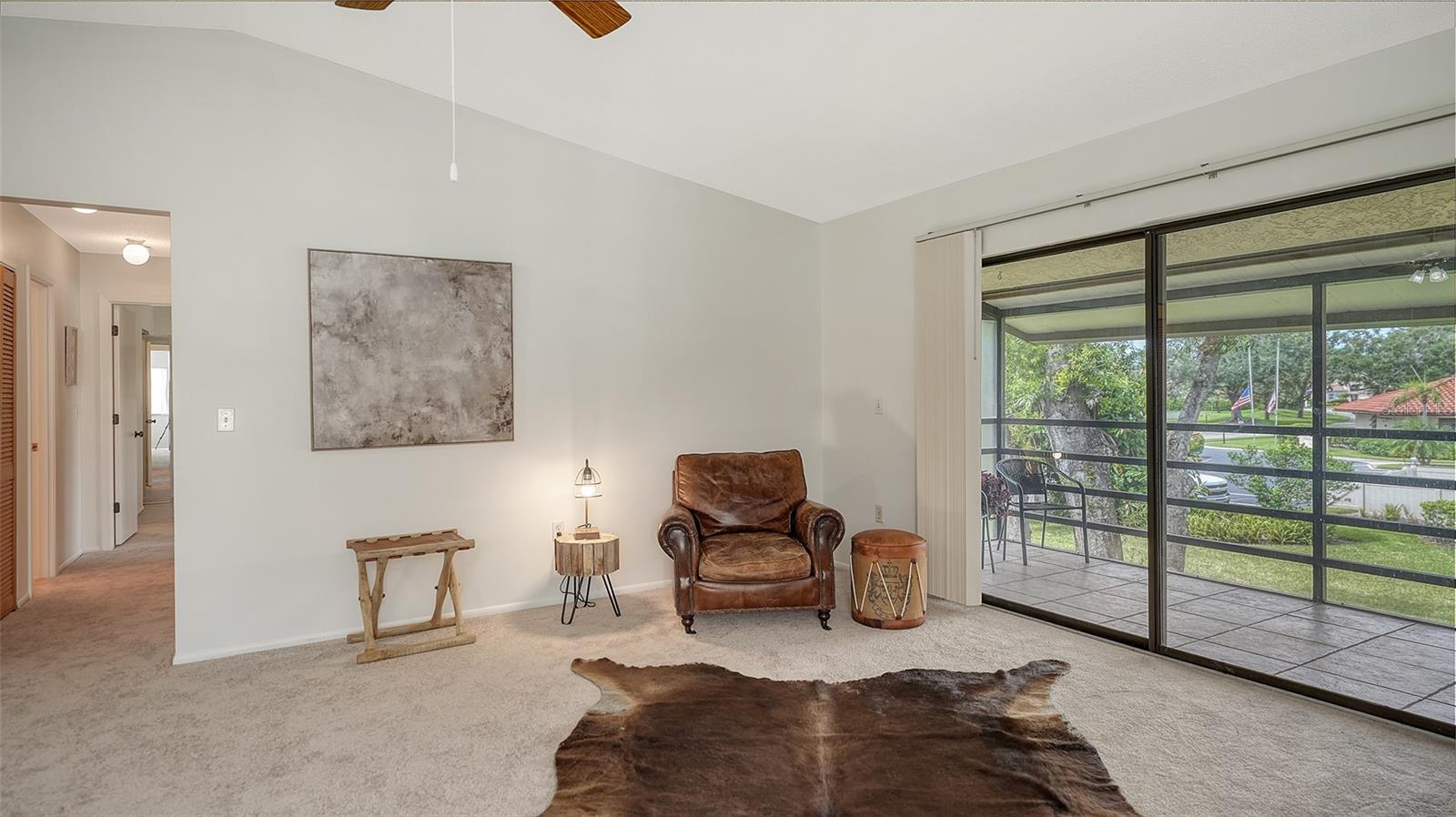 Image 10 of 36 For 5785 Gardens Drive 5785