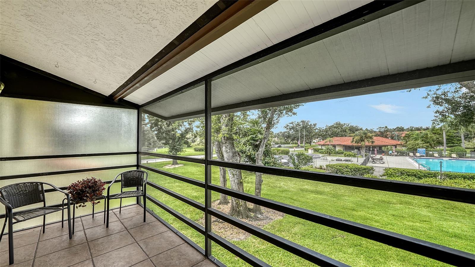 Image 12 of 36 For 5785 Gardens Drive 5785