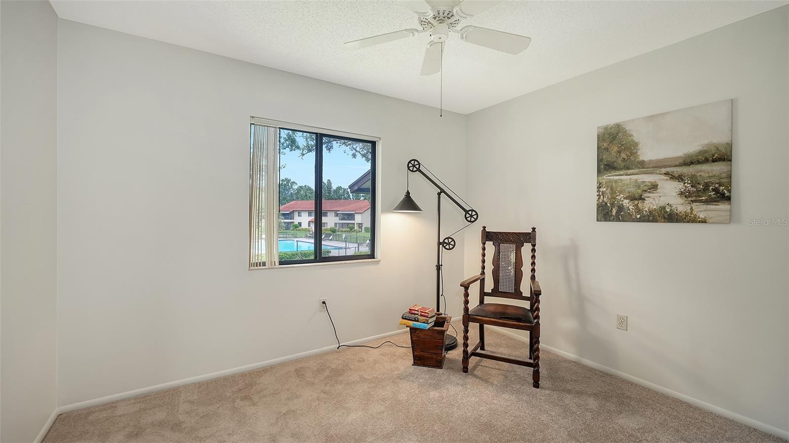 Image 26 of 36 For 5785 Gardens Drive 5785