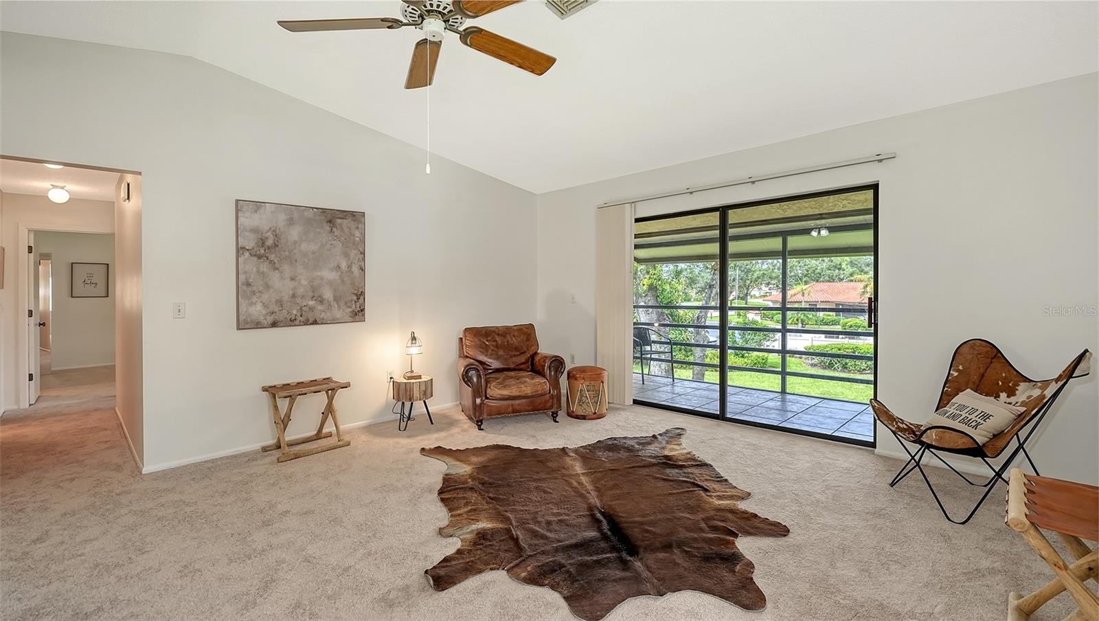 Image 9 of 36 For 5785 Gardens Drive 5785