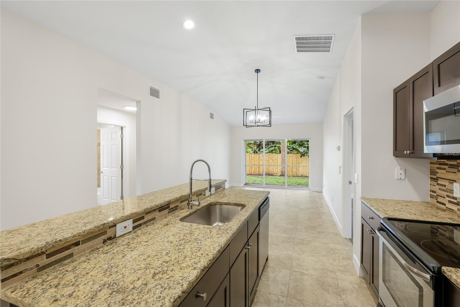 Image 10 of 27 For 2822 Edgewood Lane