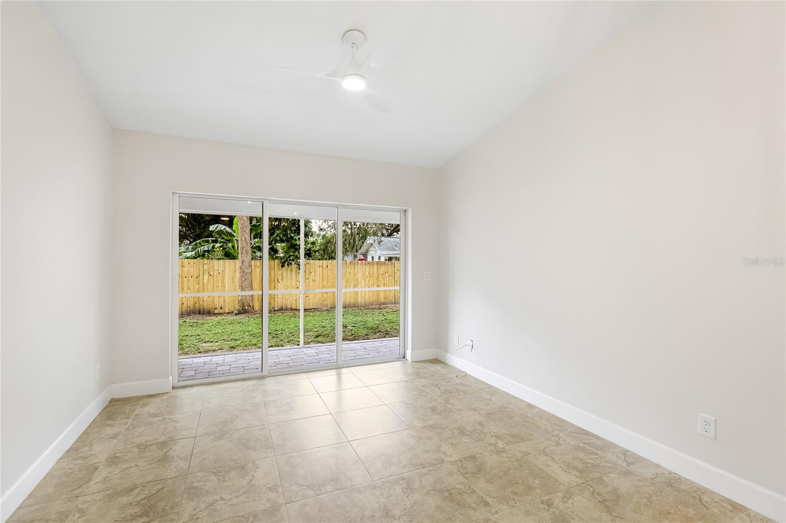 Image 4 of 27 For 2822 Edgewood Lane