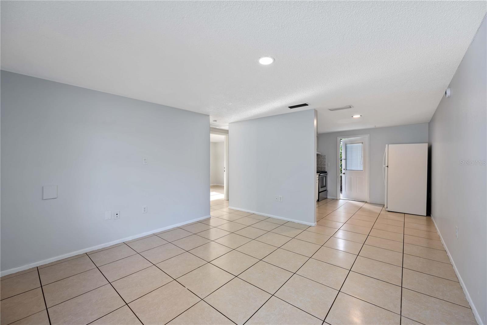 Image 17 of 22 For 408 60th Avenue Drive W