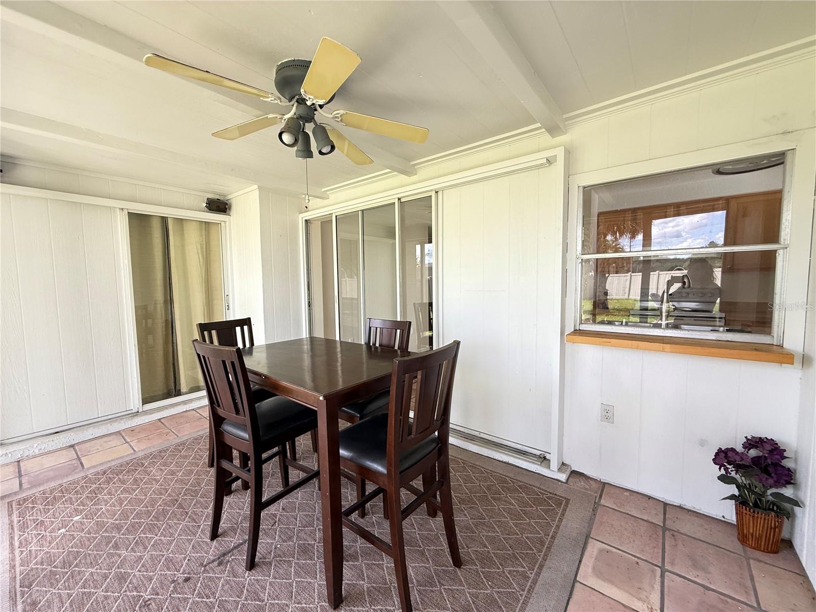 Image 12 of 36 For 305 Bay Vista Avenue
