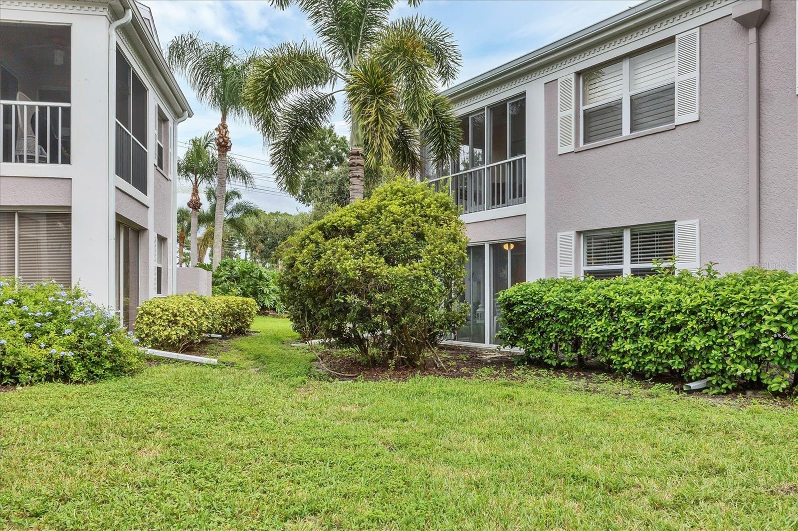 Image 32 of 60 For 5627 Sheffield Greene Circle 37