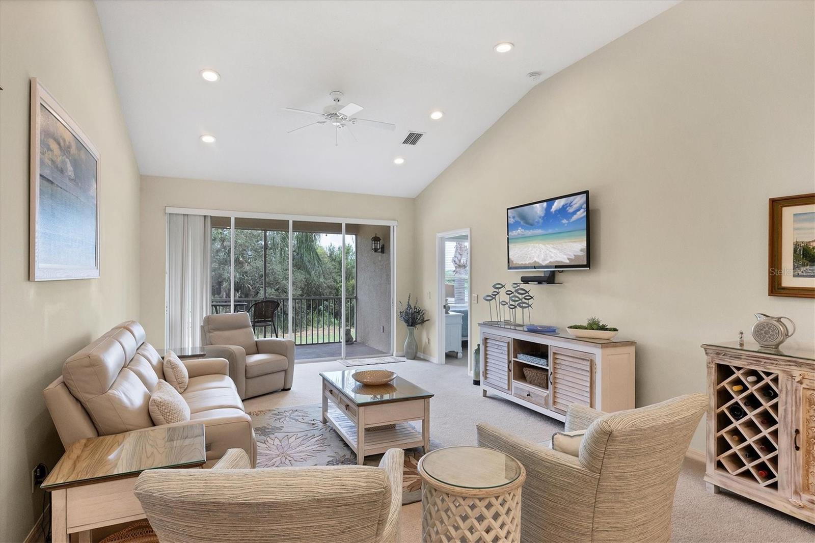 Image 15 of 79 For 5657 Key Largo Court 5657