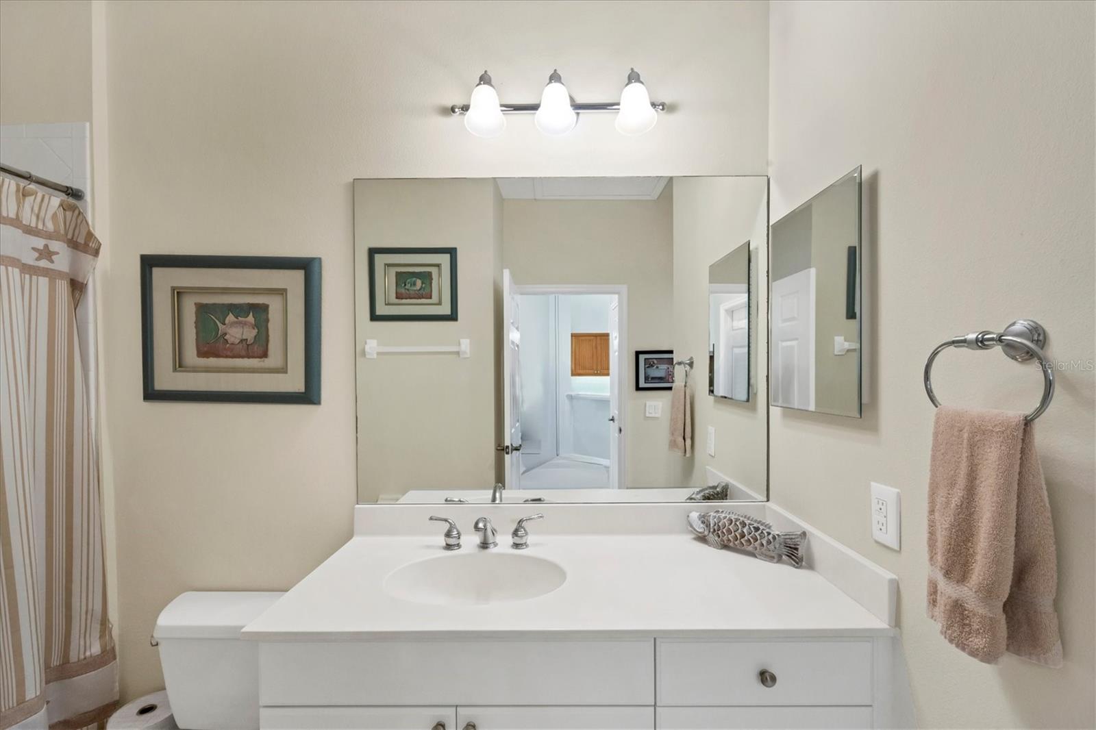 Image 35 of 79 For 5657 Key Largo Court 5657