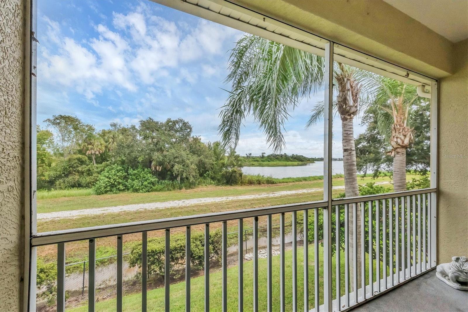 Image 41 of 79 For 5657 Key Largo Court 5657