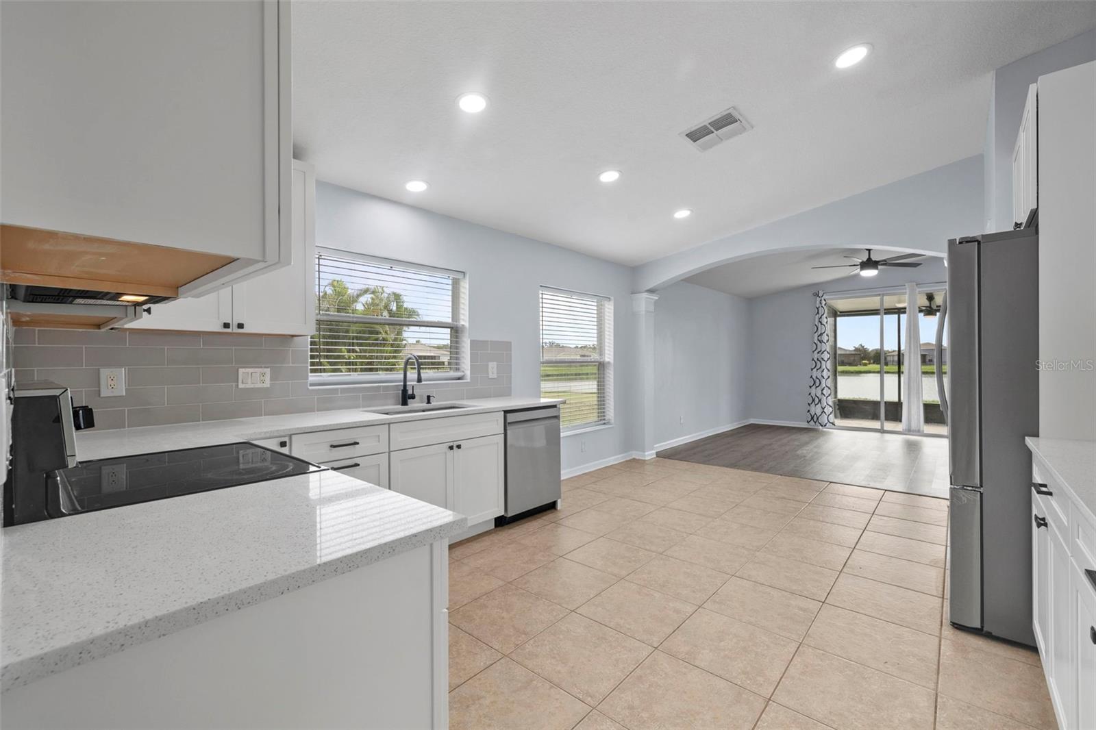 Image 21 of 69 For 5941 106th Terrace E