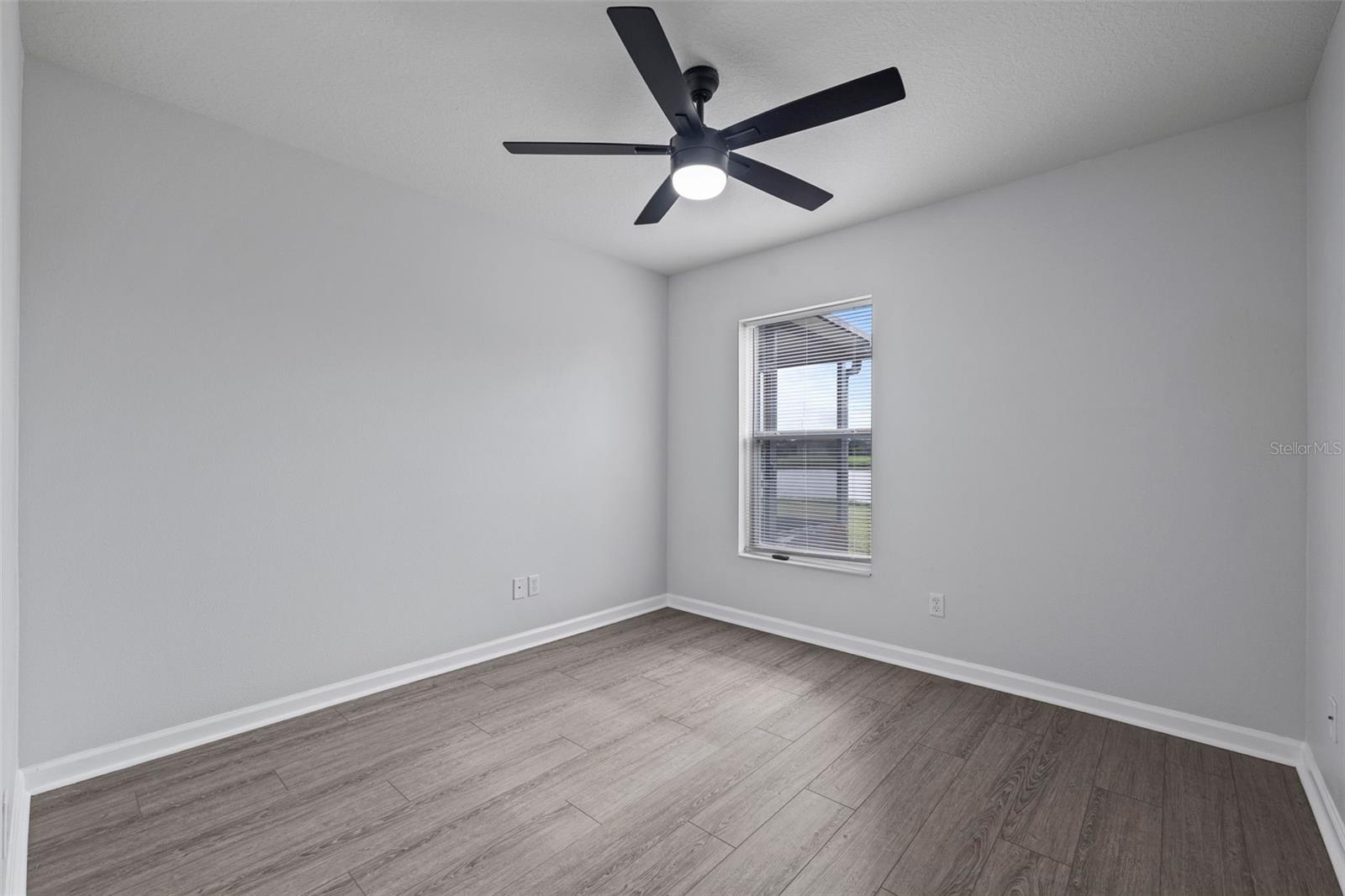Image 25 of 69 For 5941 106th Terrace E