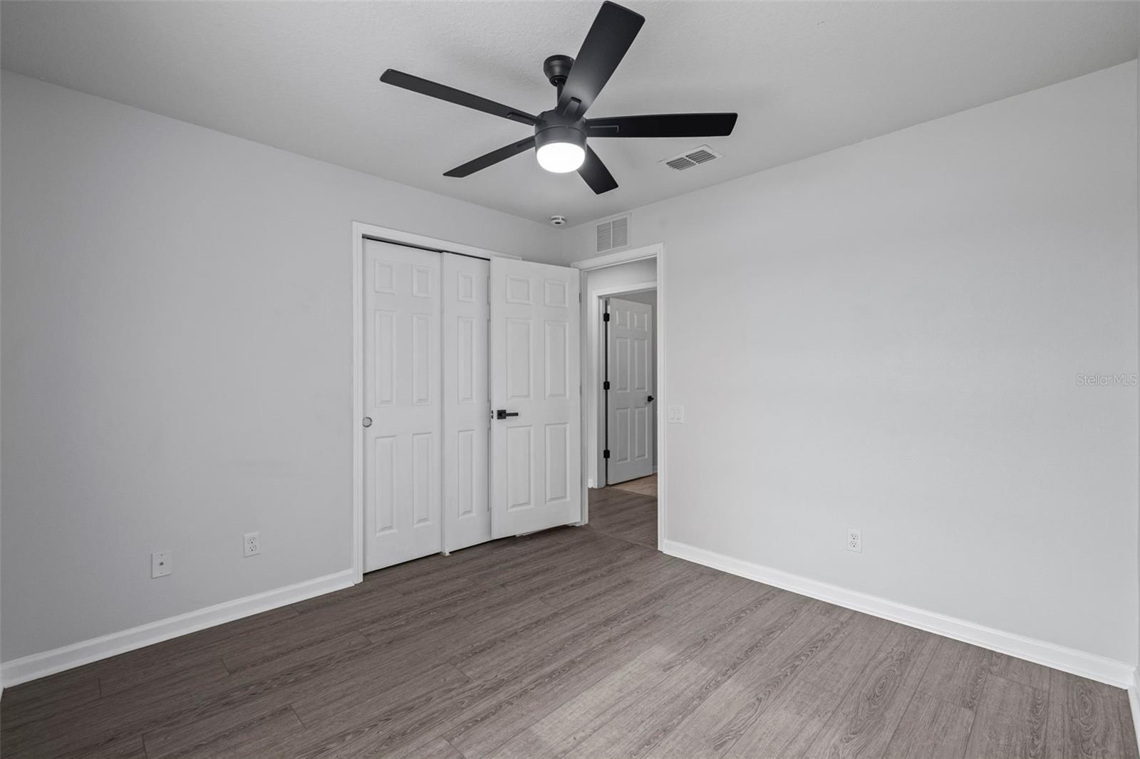 Image 26 of 69 For 5941 106th Terrace E