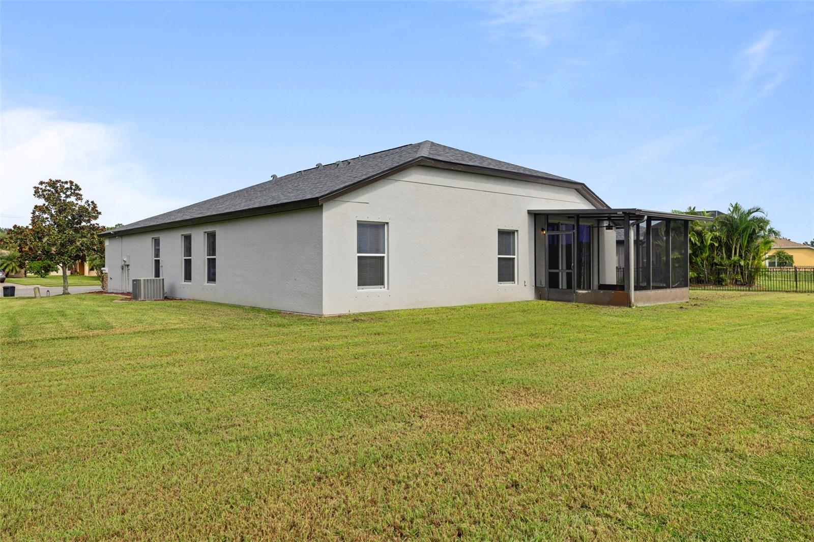 Image 35 of 69 For 5941 106th Terrace E