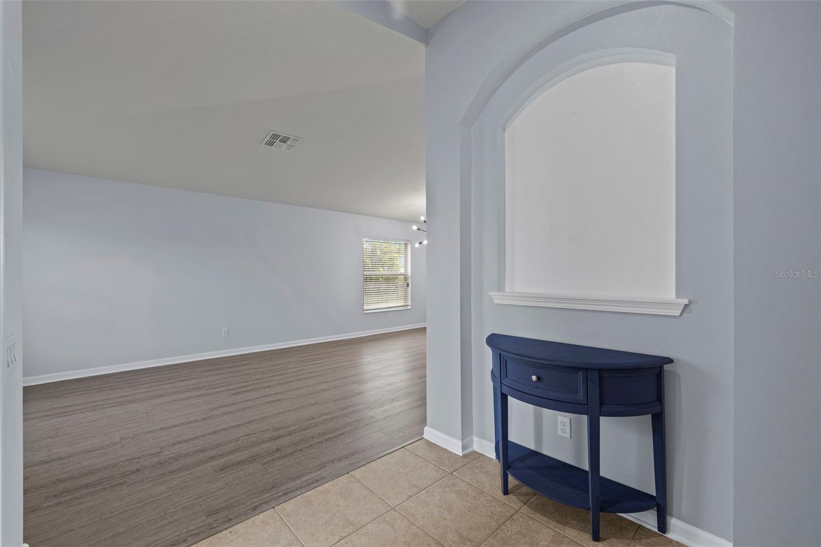 Image 4 of 69 For 5941 106th Terrace E