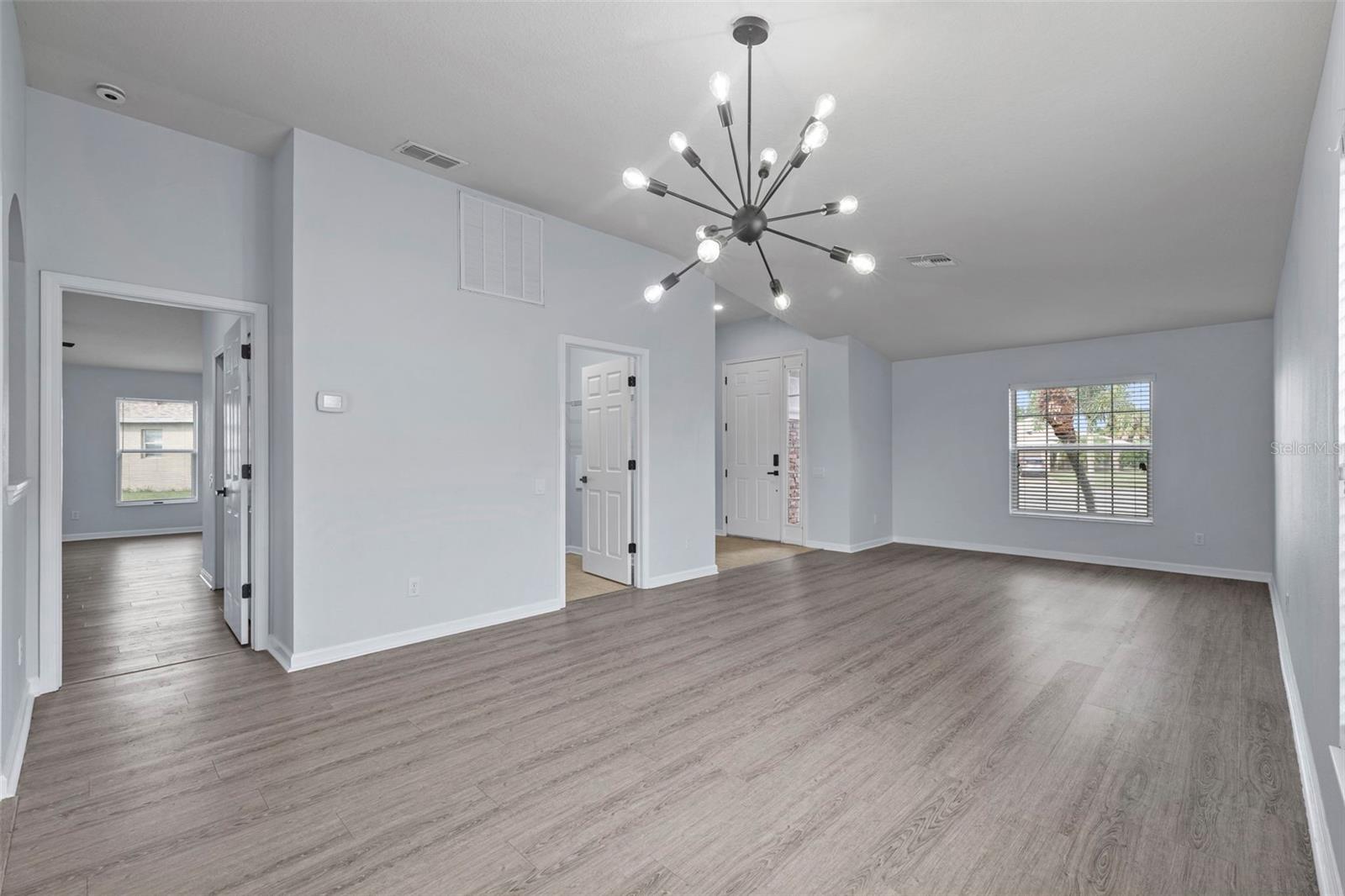 Image 7 of 69 For 5941 106th Terrace E