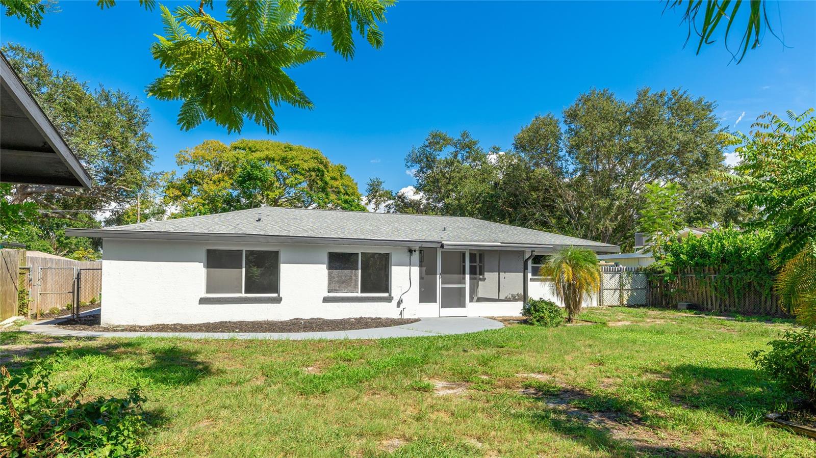 Image 17 of 18 For 208 57th Street W