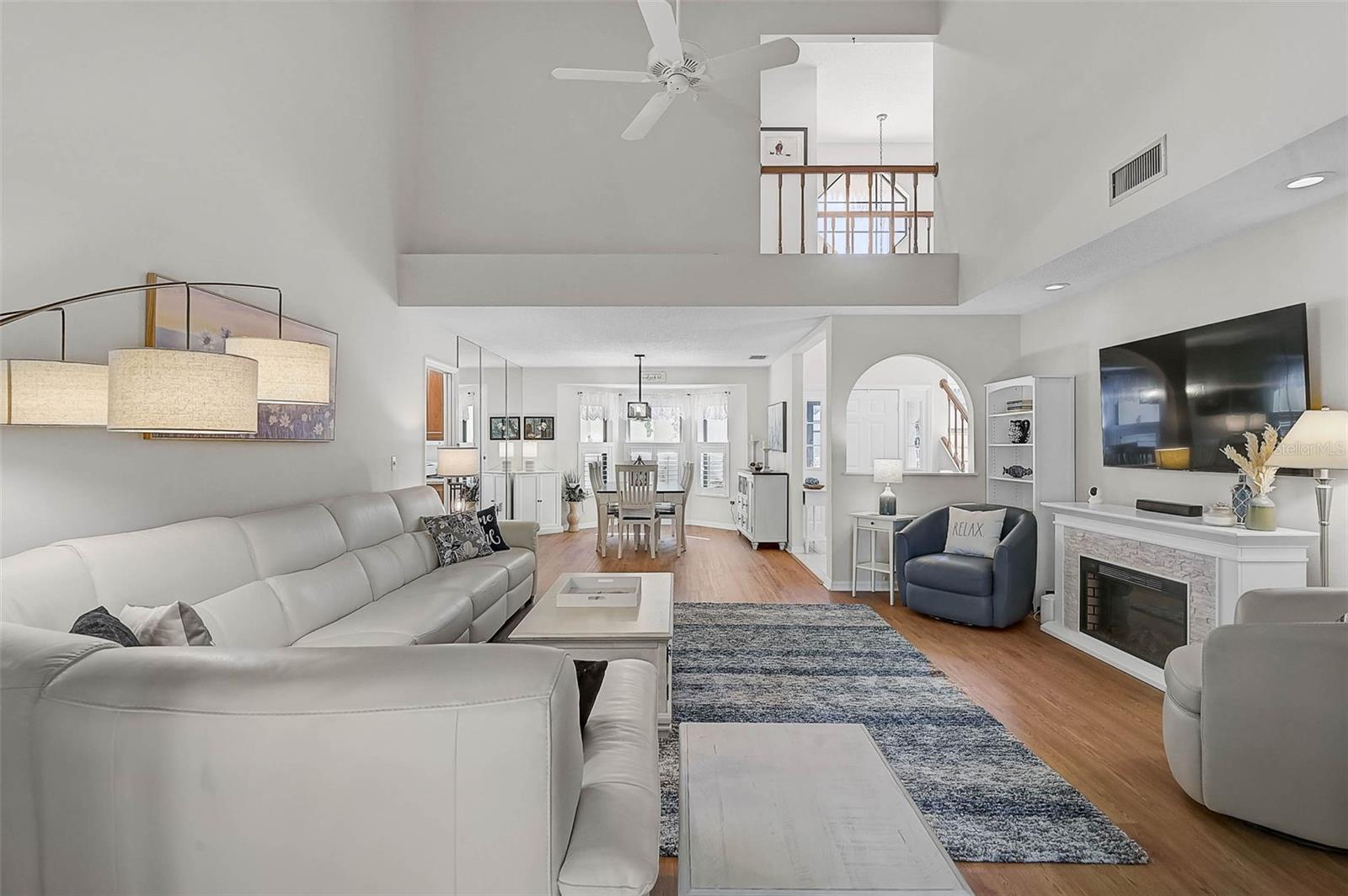 Image 12 of 50 For 7363 Oak Moss Drive 33