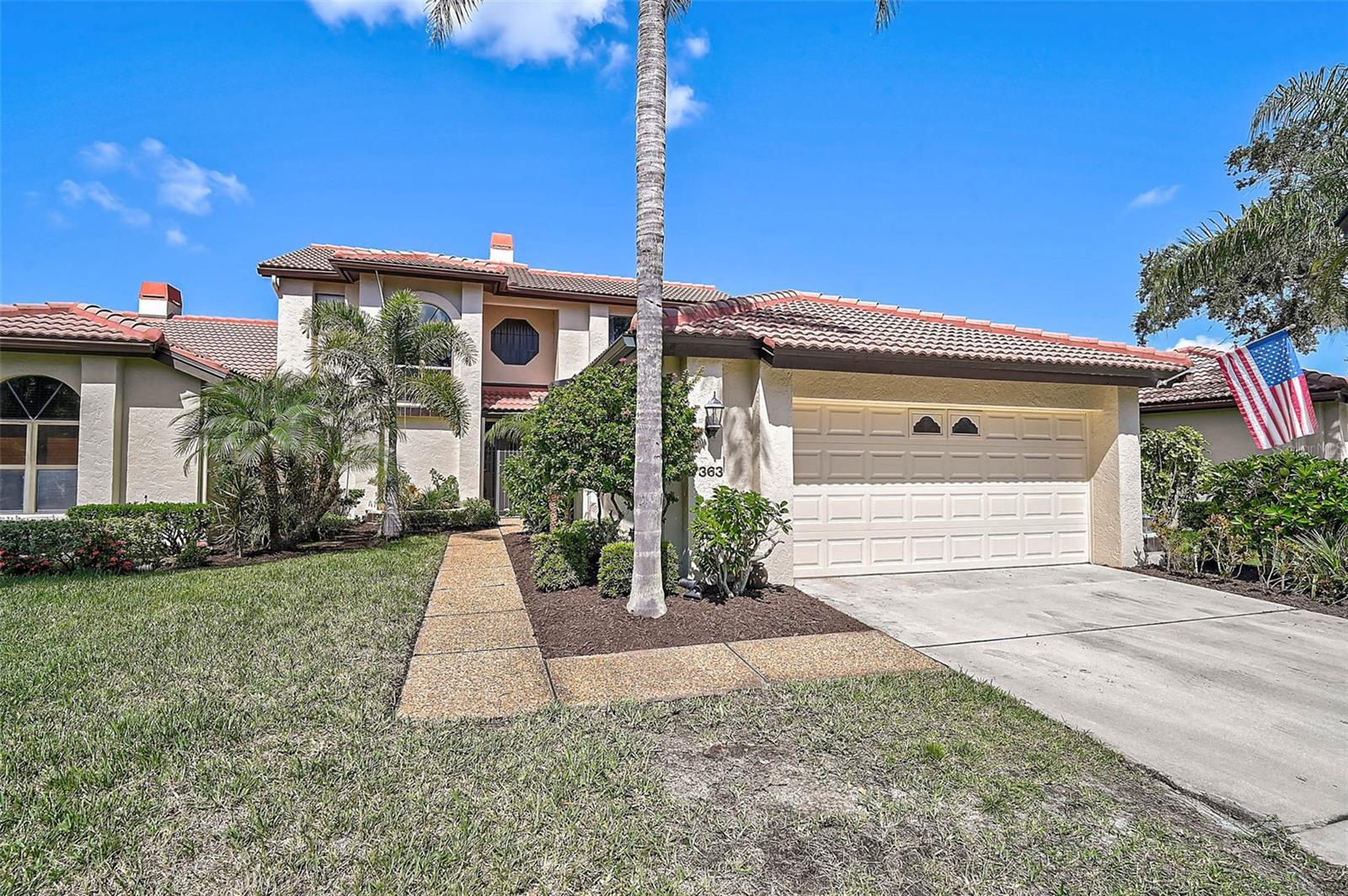 Image 2 of 50 For 7363 Oak Moss Drive 33