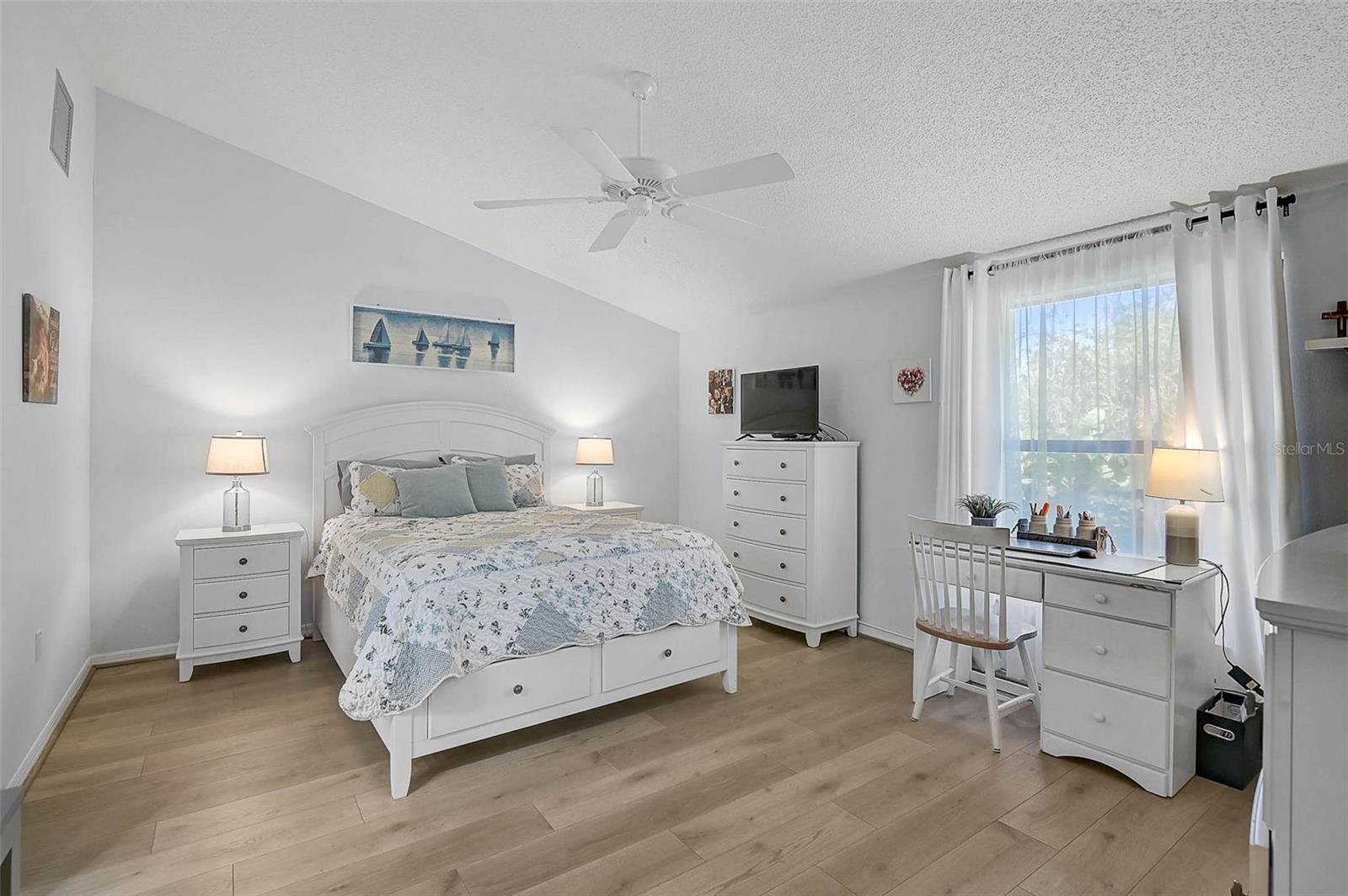 Image 20 of 50 For 7363 Oak Moss Drive 33
