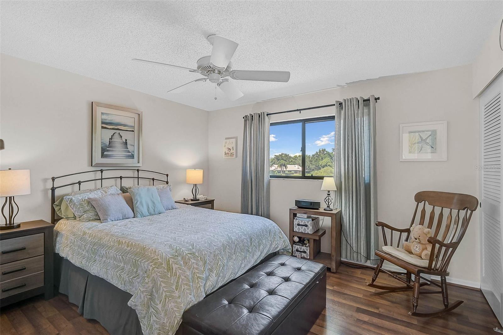 Image 25 of 50 For 7363 Oak Moss Drive 33