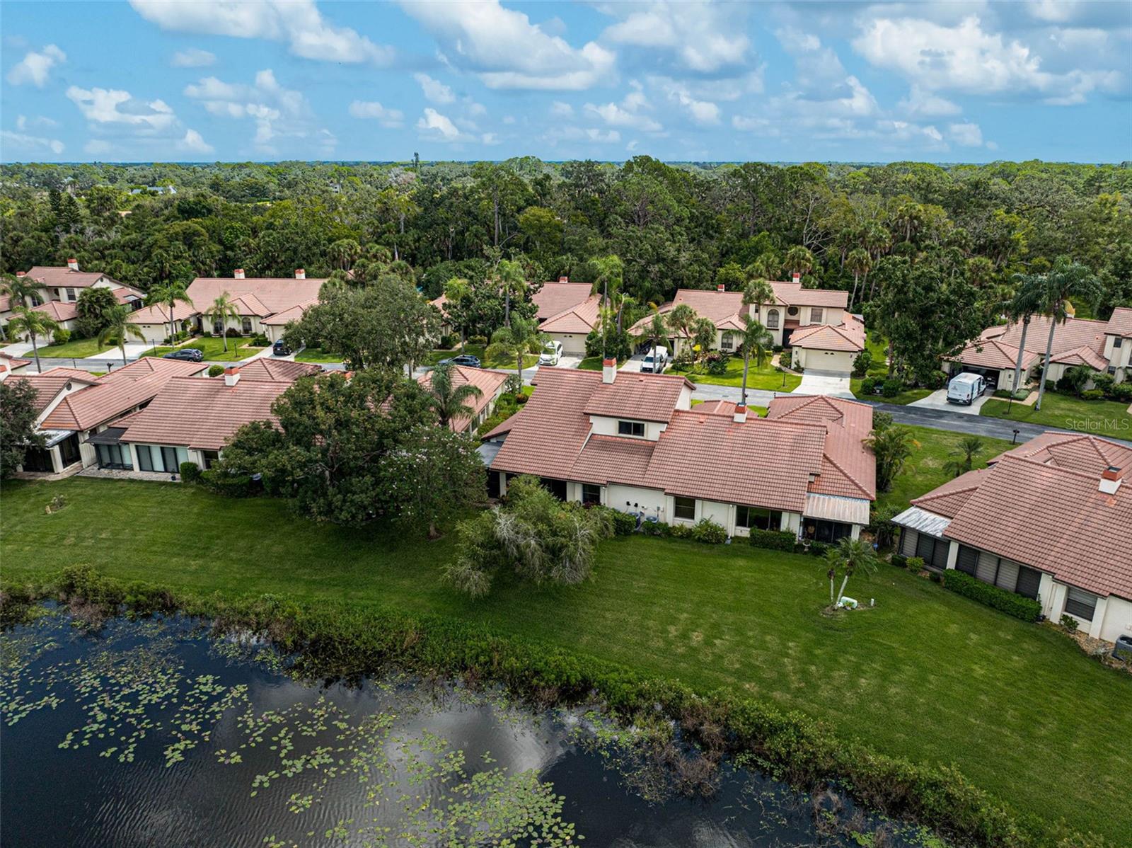 Image 37 of 50 For 7363 Oak Moss Drive 33