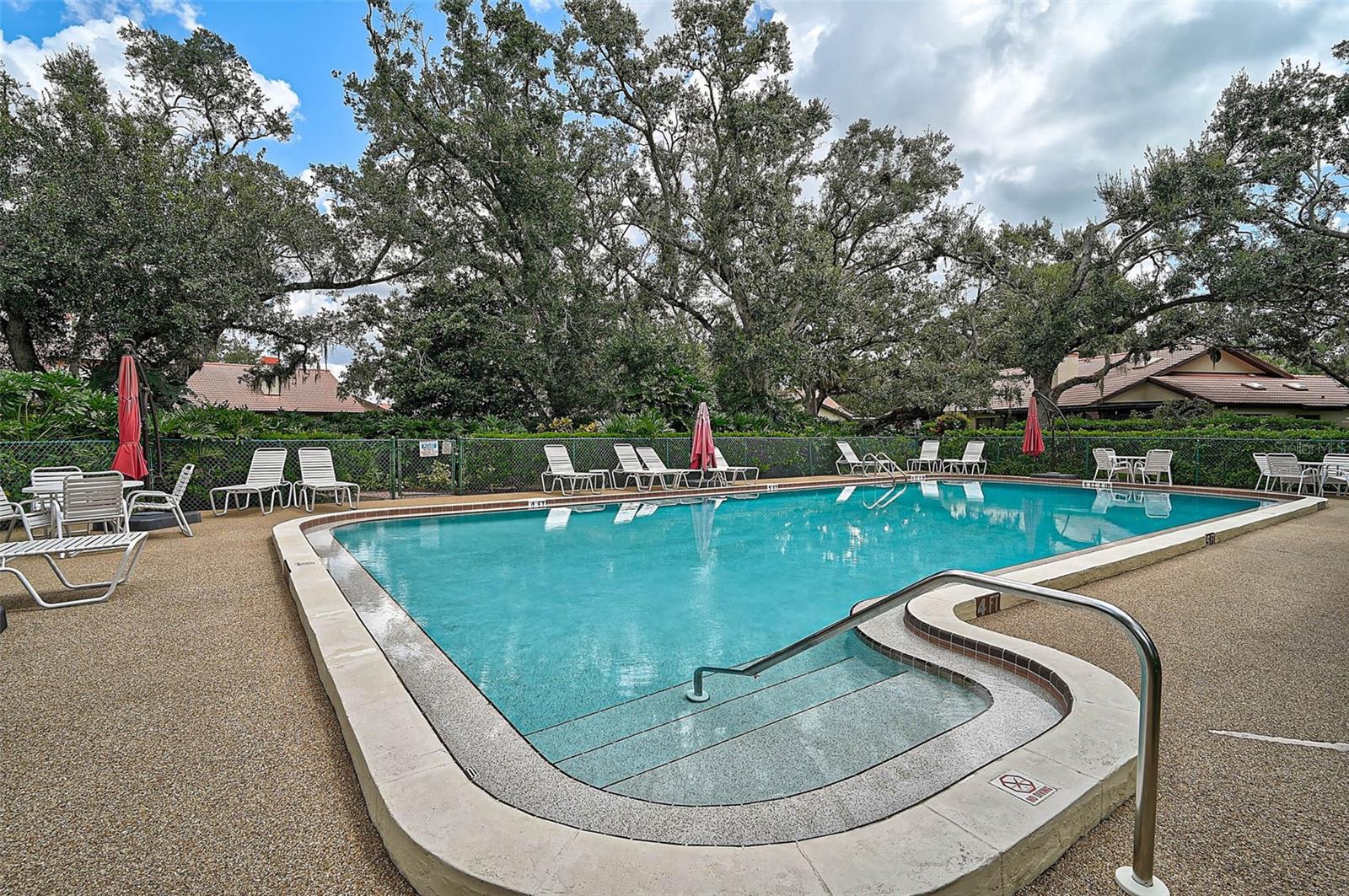 Image 43 of 50 For 7363 Oak Moss Drive 33
