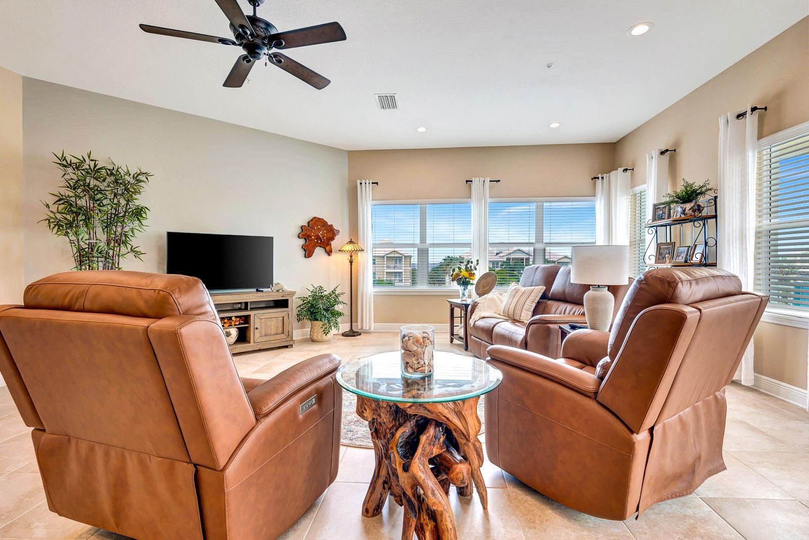 Image 17 of 52 For 3430 77th Street W 303