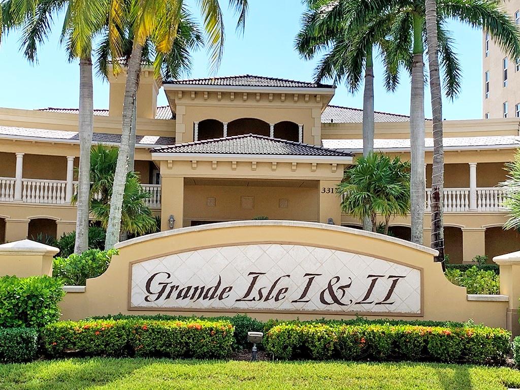 Image 31 of 53 For 3313 Sunset Key Circle 105