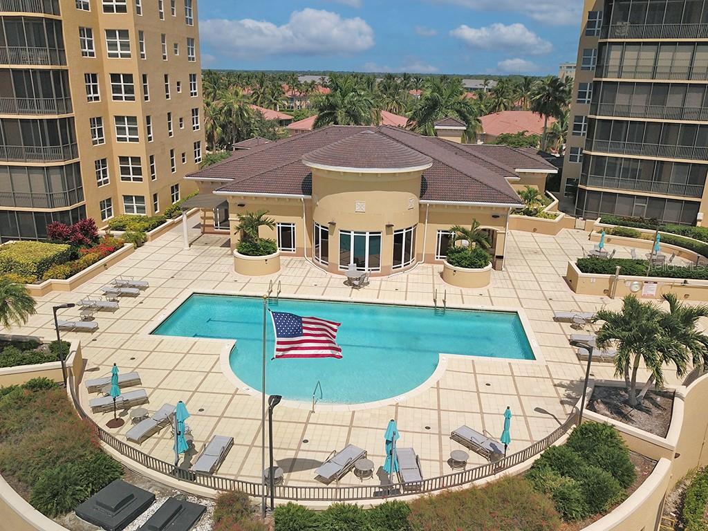 Image 36 of 53 For 3313 Sunset Key Circle 105