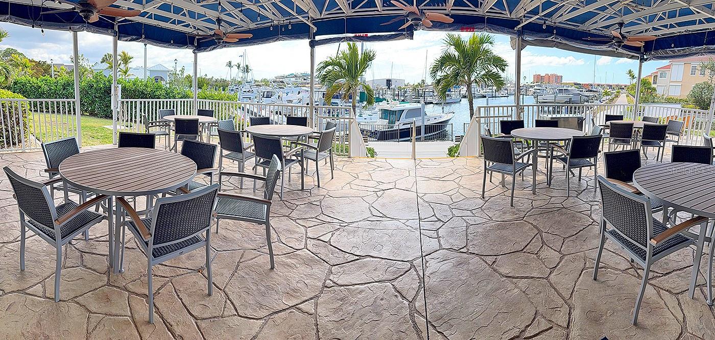 Image 41 of 53 For 3313 Sunset Key Circle 105