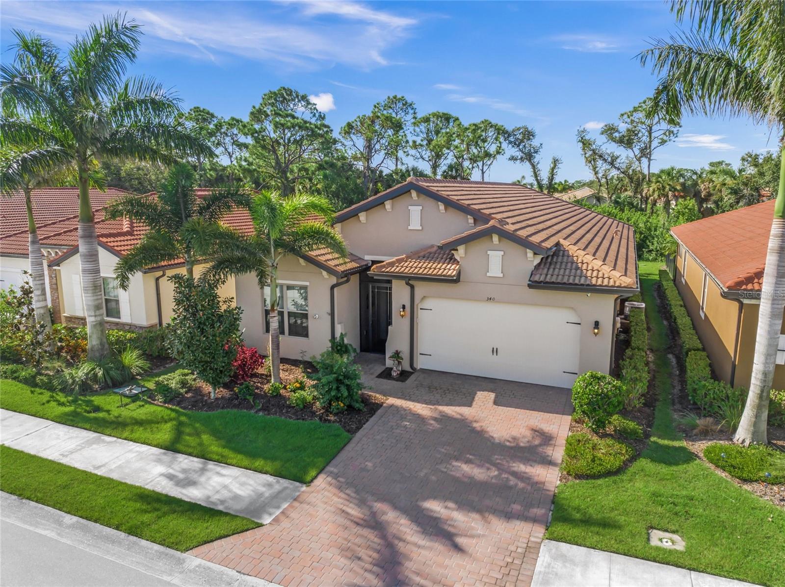 Image 11 of 75 For 340 Toscavilla Boulevard