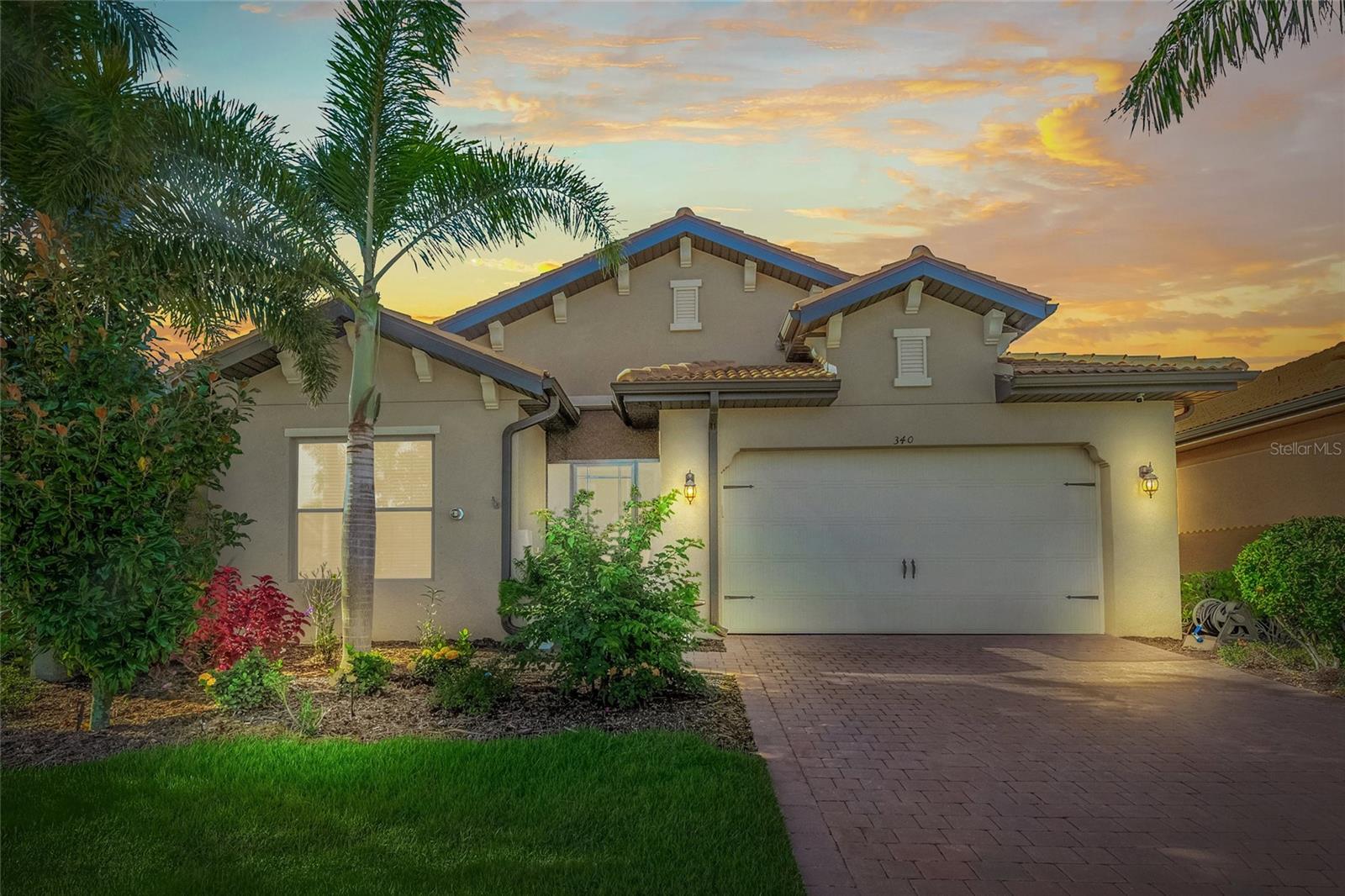 Image 13 of 75 For 340 Toscavilla Boulevard