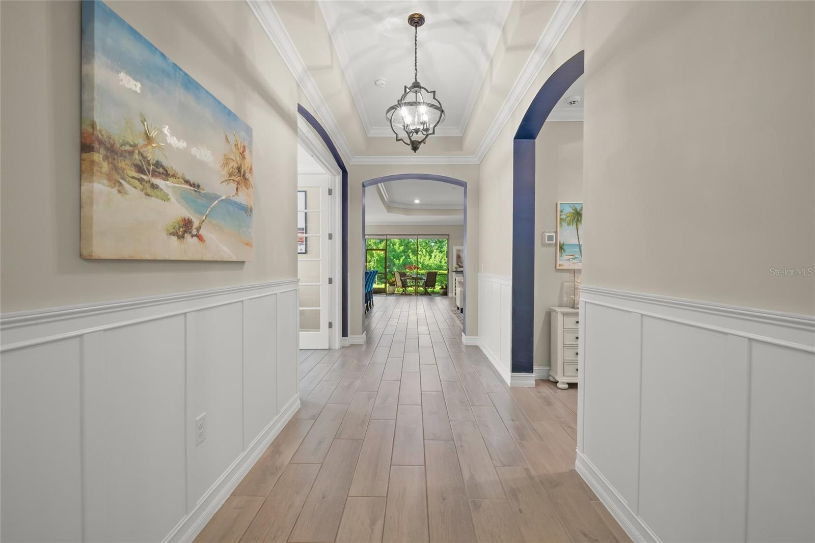 Image 19 of 75 For 340 Toscavilla Boulevard