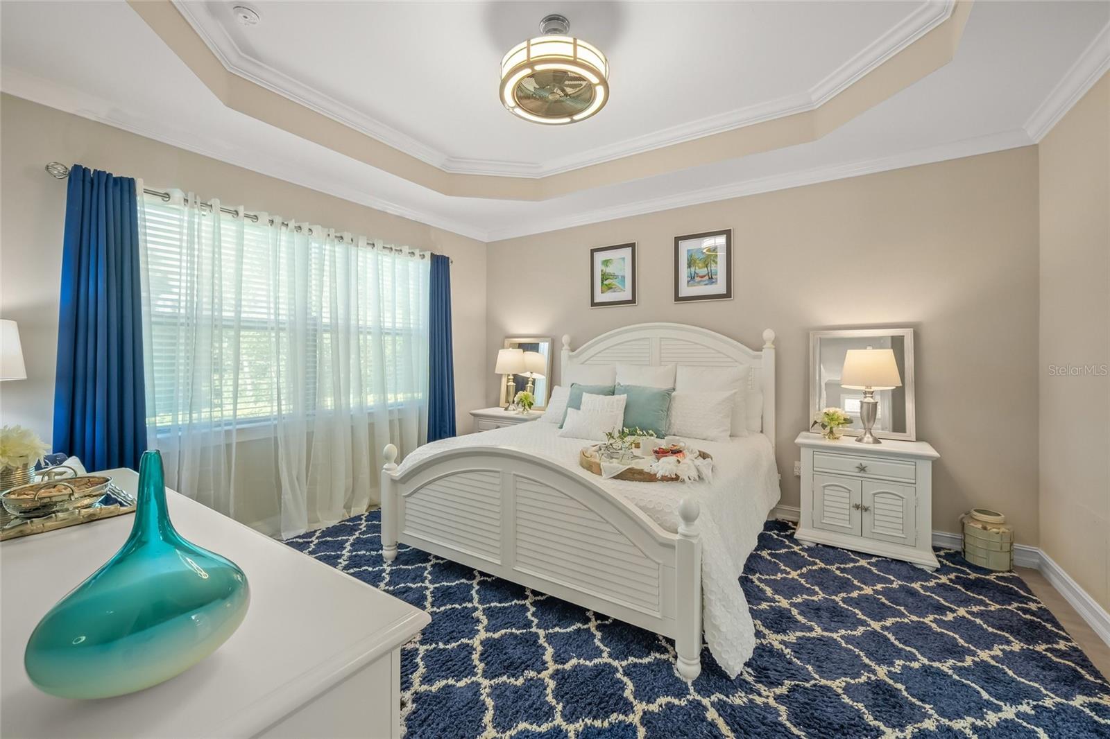 Image 38 of 75 For 340 Toscavilla Boulevard