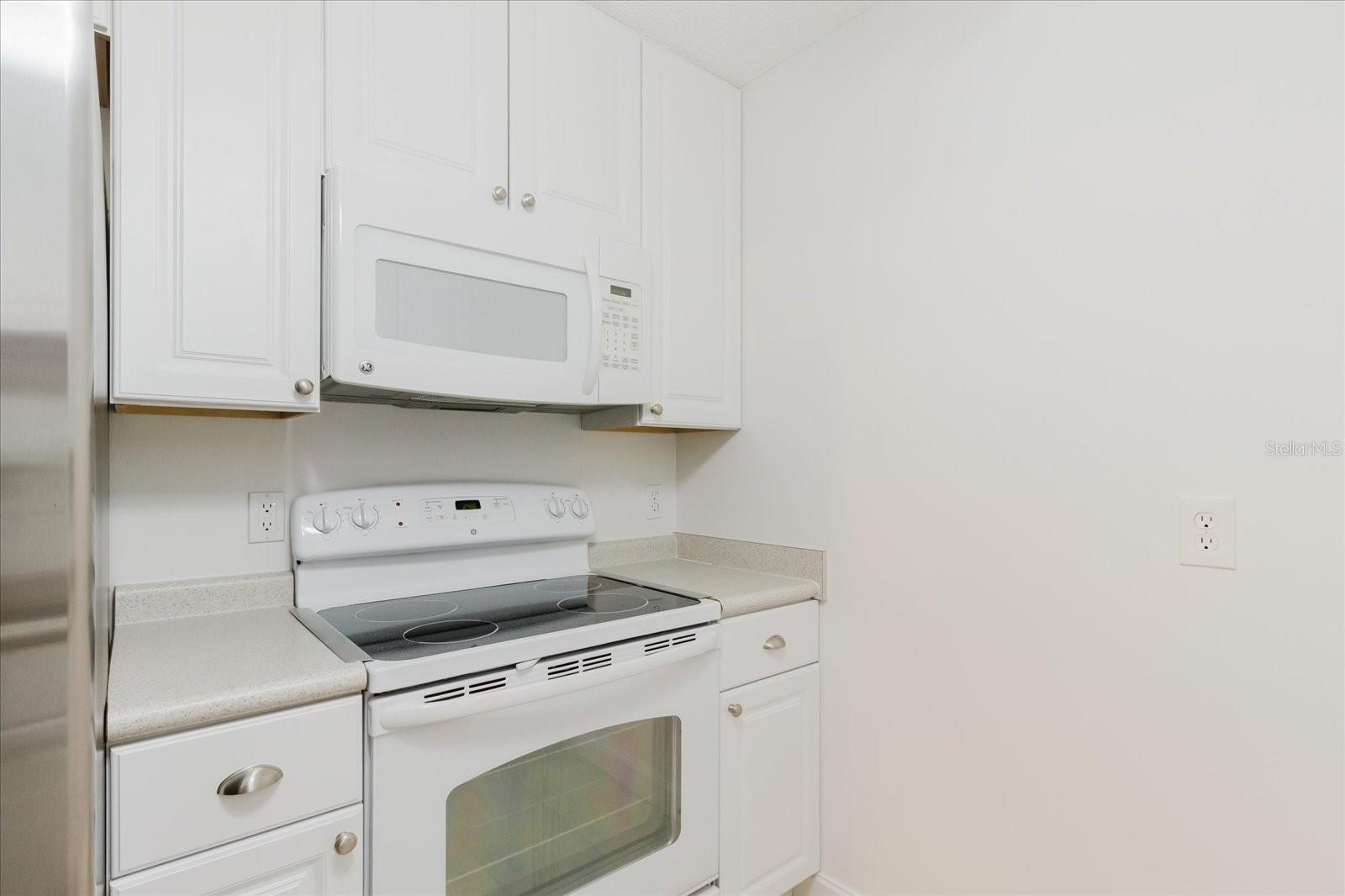 Image 21 of 63 For 2209 Grenadier Drive 0