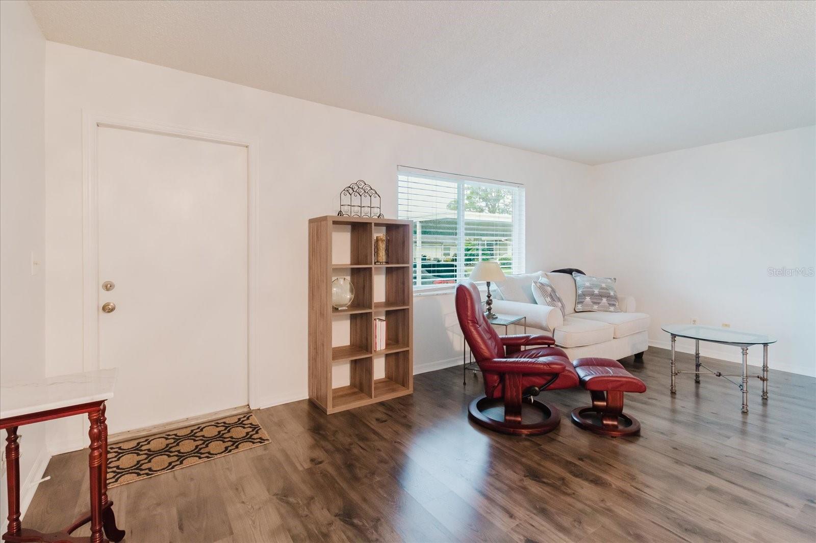 Image 7 of 63 For 2209 Grenadier Drive 0