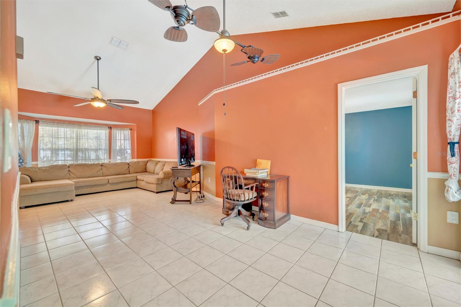 Image 16 of 68 For 5742 Forester Oak Court