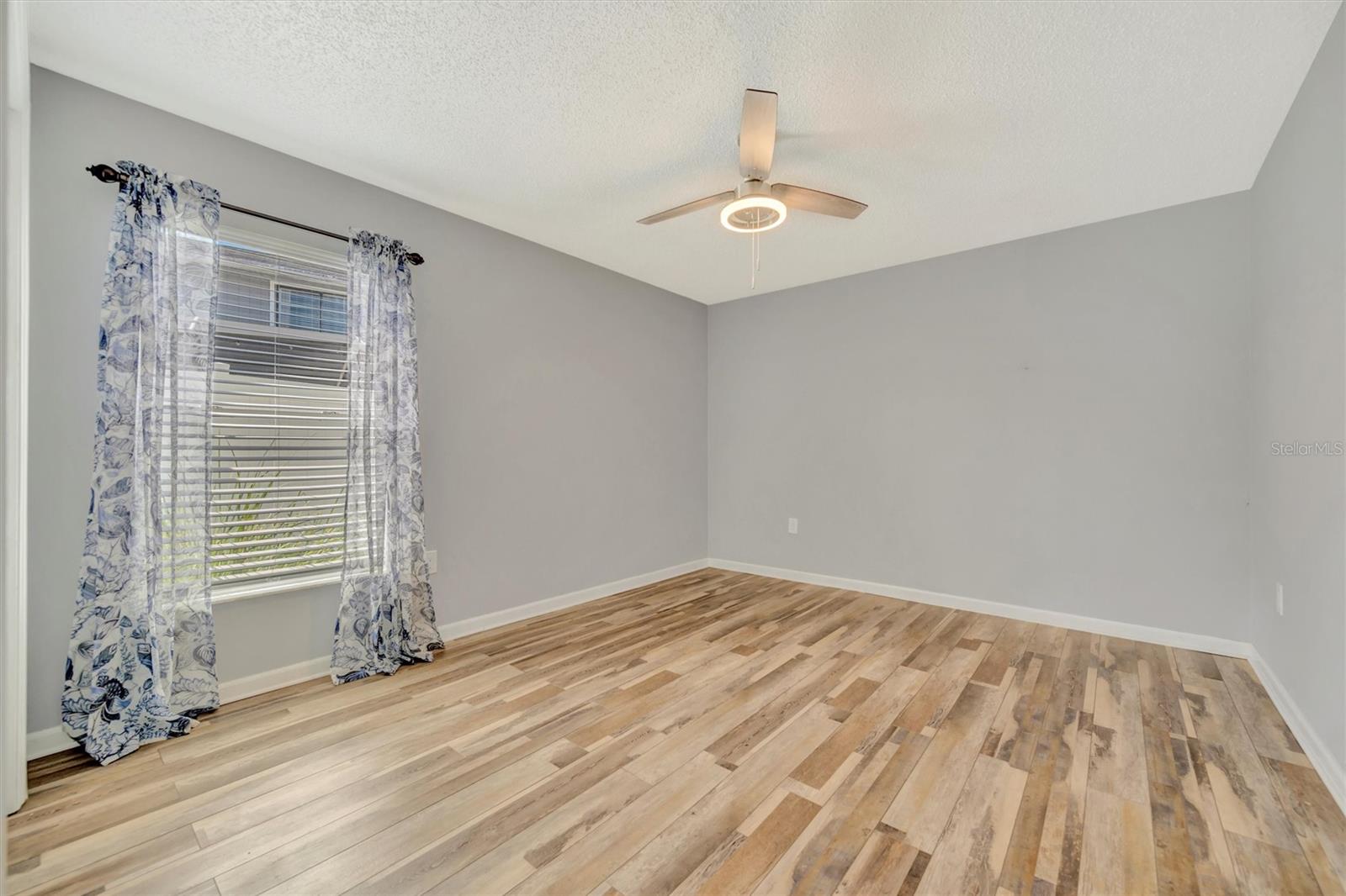 Image 37 of 68 For 5742 Forester Oak Court