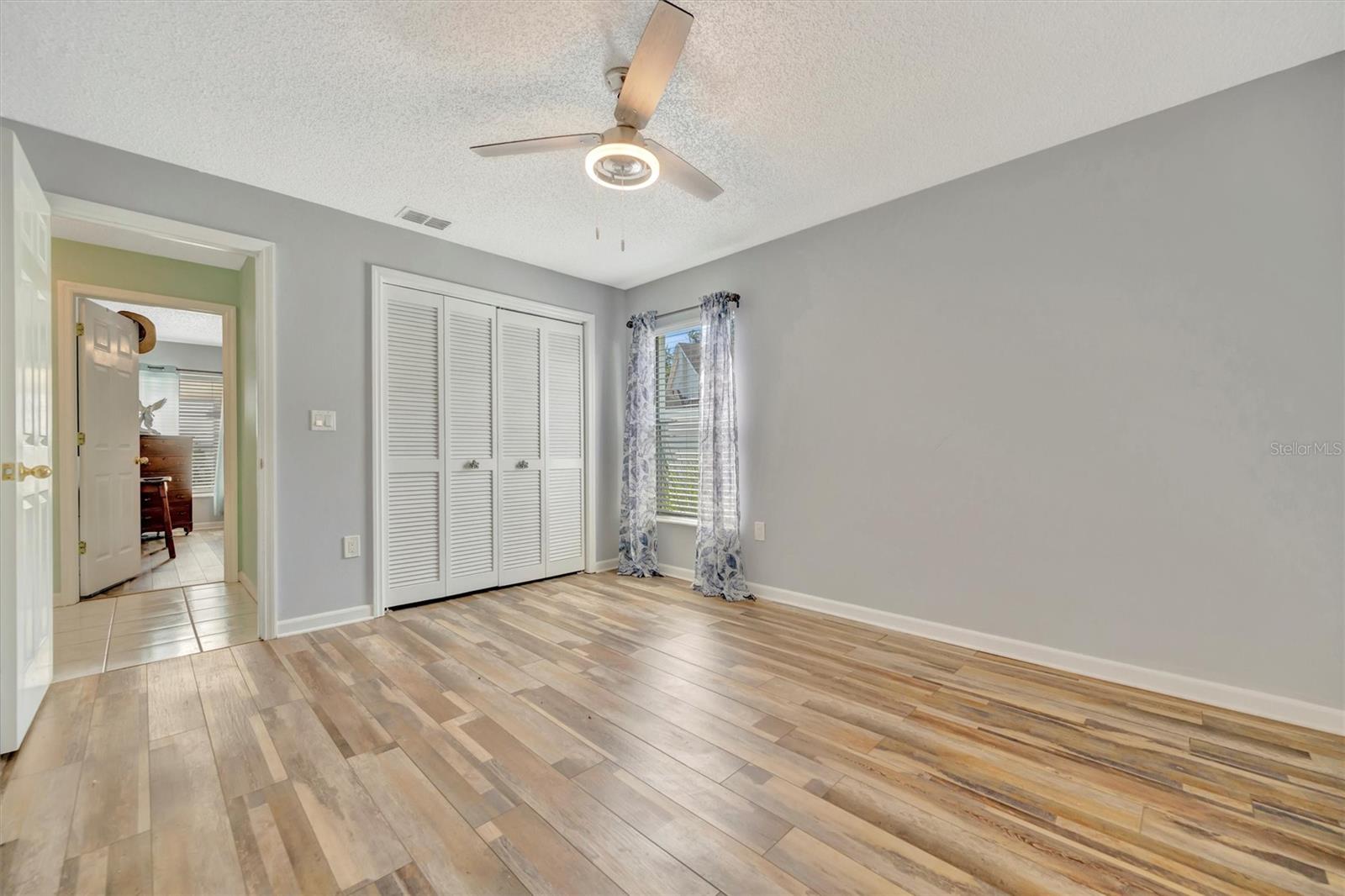 Image 38 of 68 For 5742 Forester Oak Court