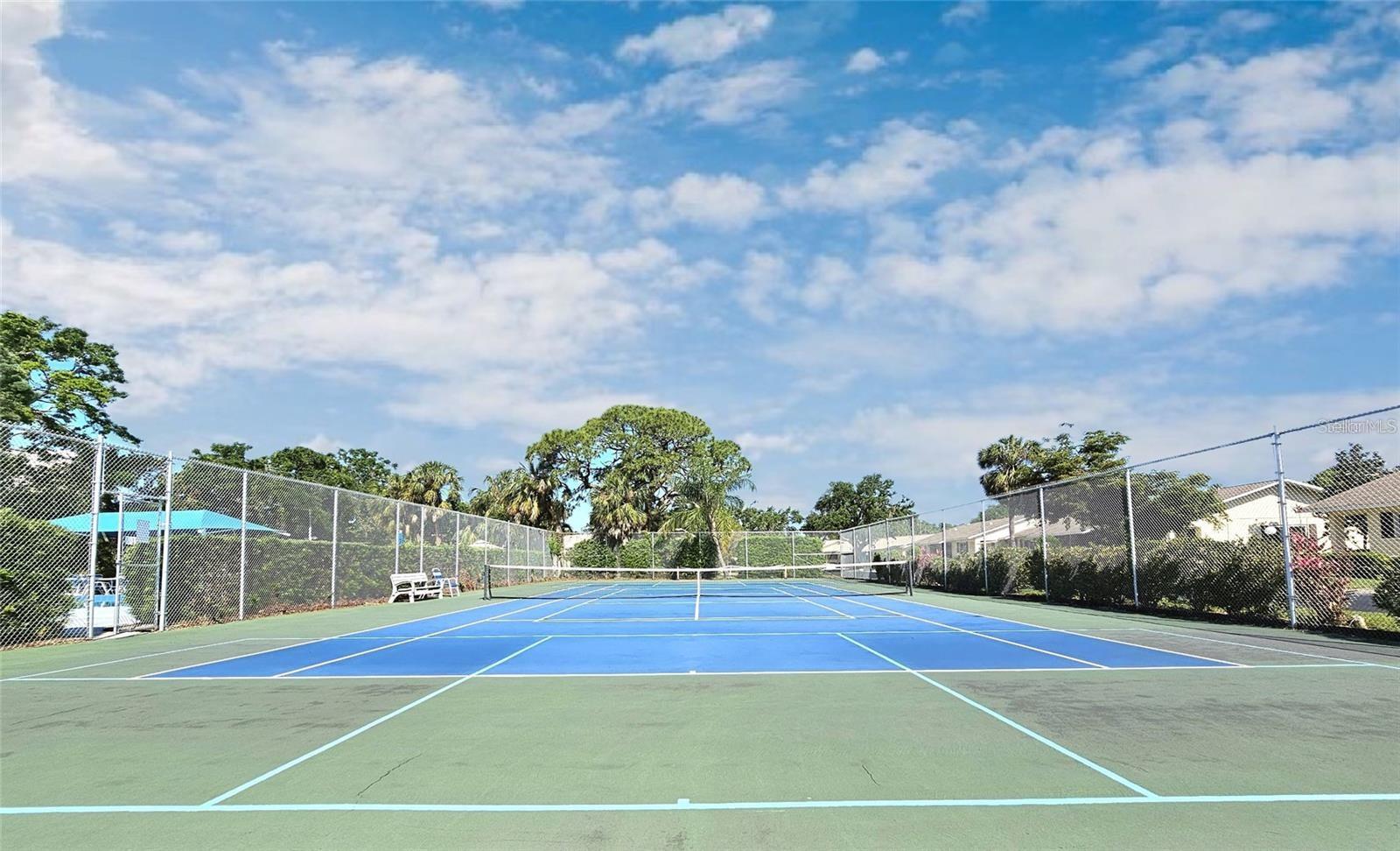 Image 25 of 28 For 390 301 Boulevard W 5b