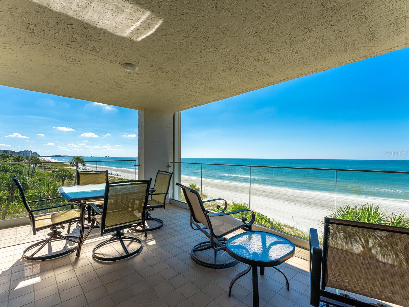 Image 31 of 57 For 1511 Gulf Of Mexico Drive 201