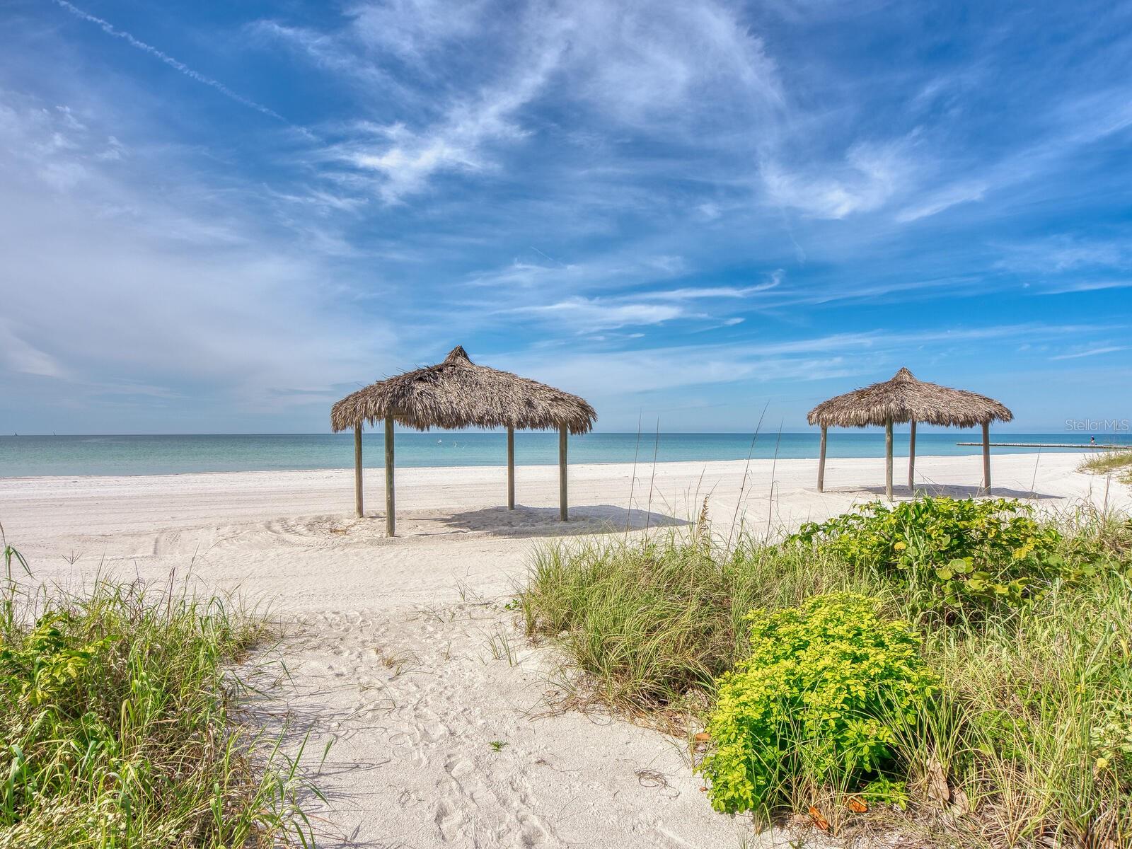Image 42 of 57 For 1511 Gulf Of Mexico Drive 201