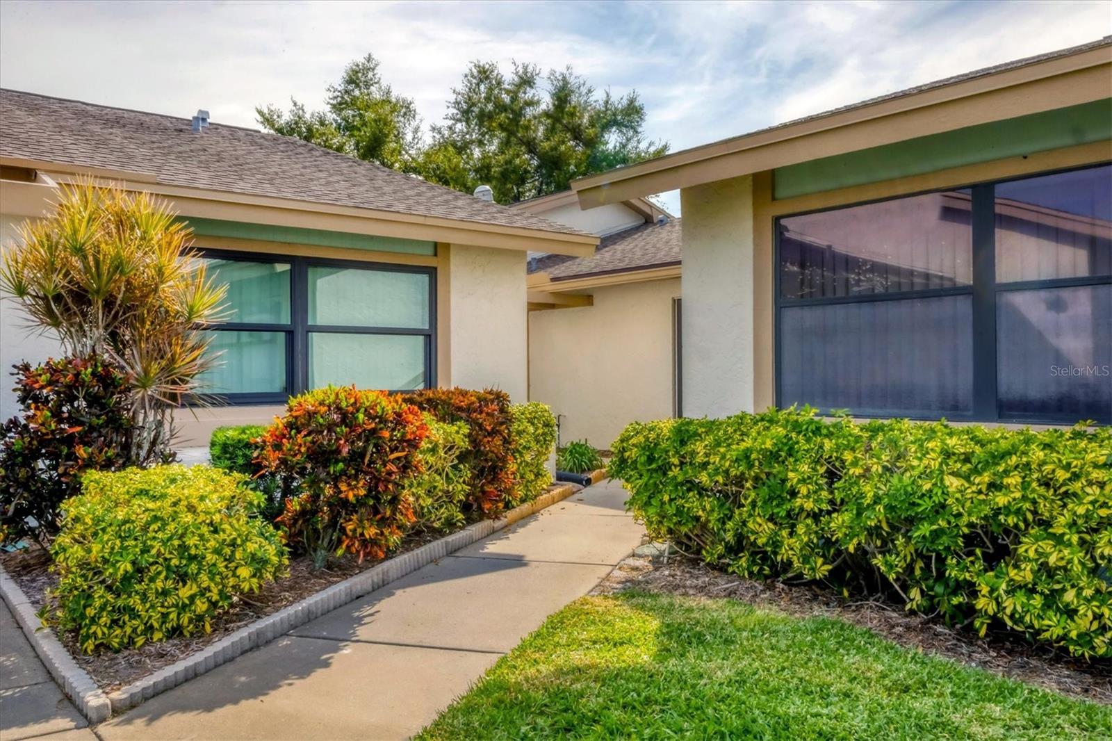 Image 15 of 45 For 6425 Heritage Lane