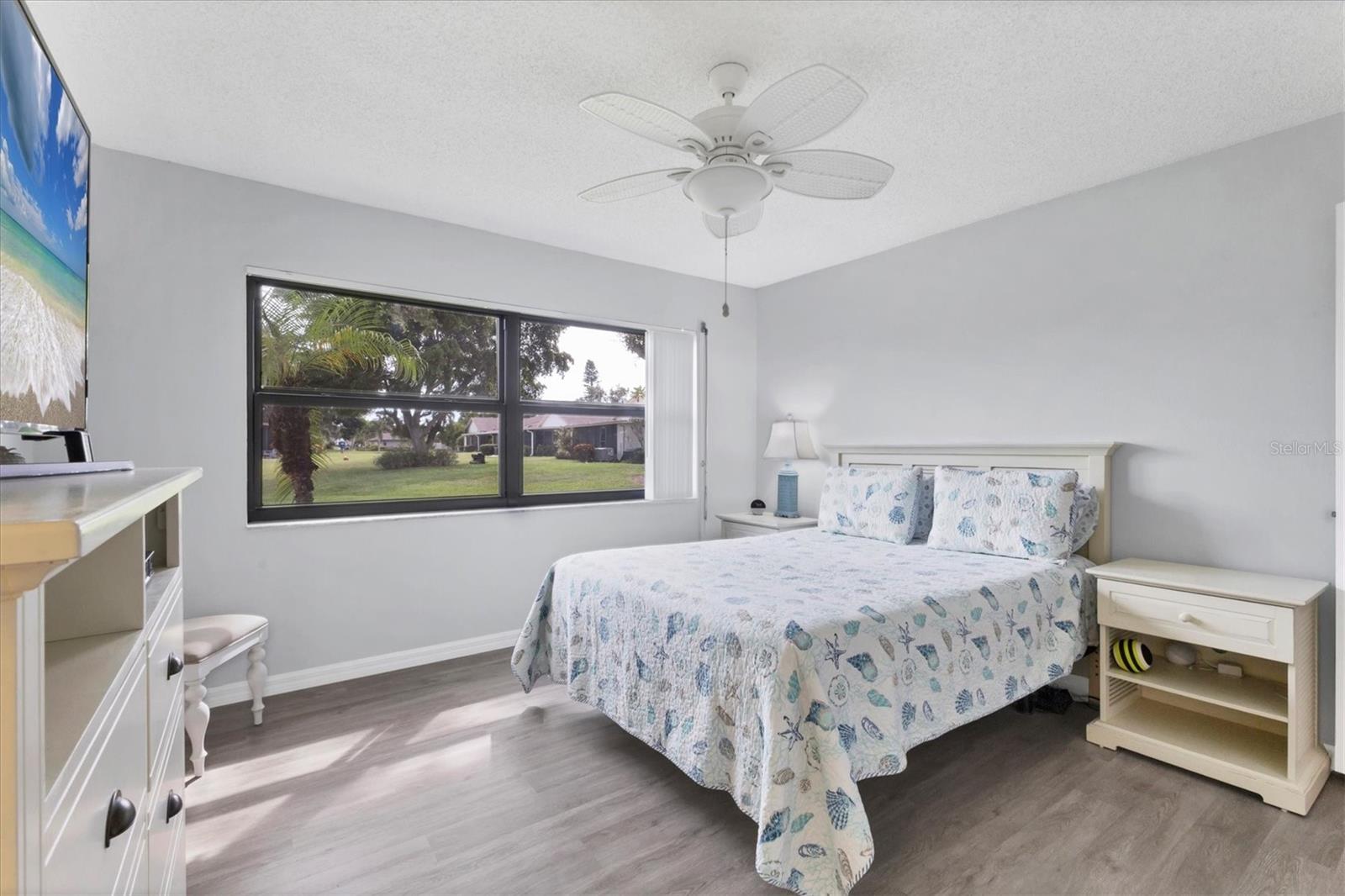 Image 29 of 45 For 6425 Heritage Lane