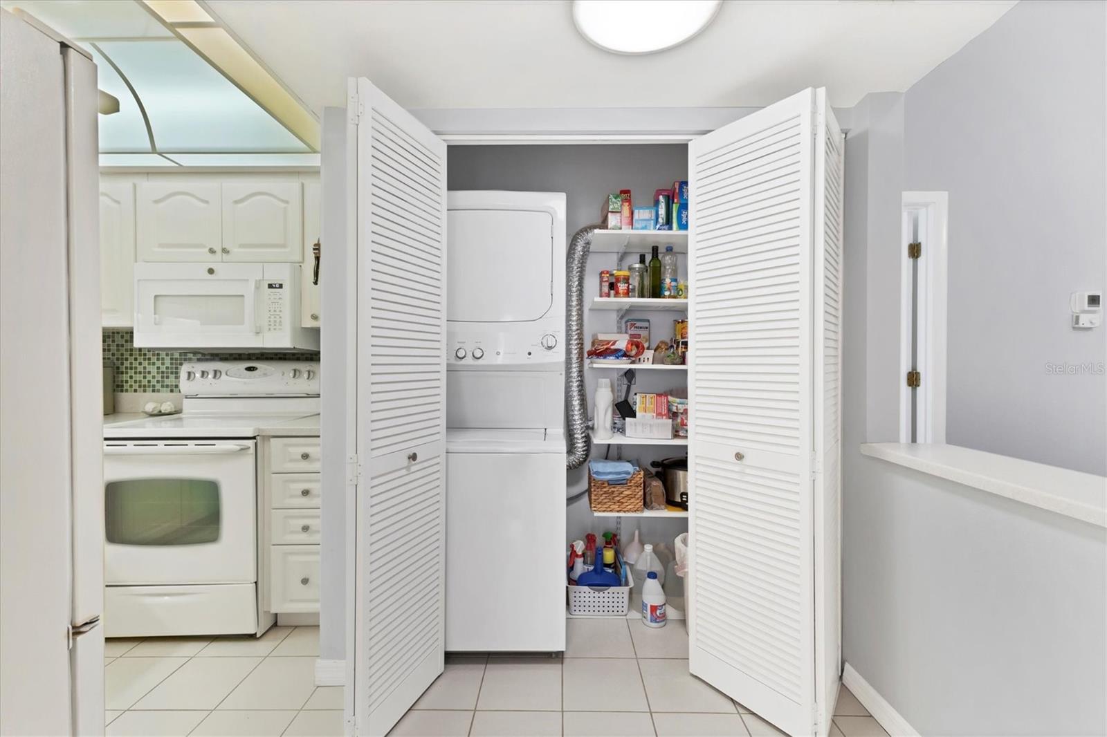 Image 36 of 45 For 6425 Heritage Lane