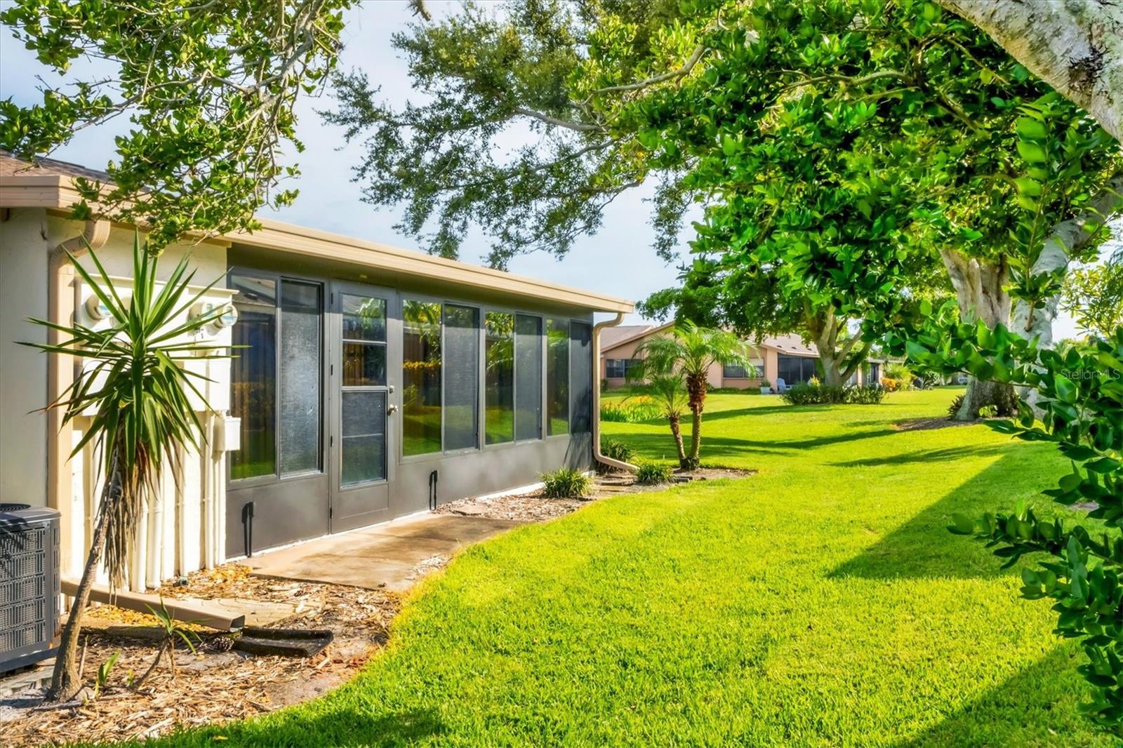 Image 41 of 45 For 6425 Heritage Lane