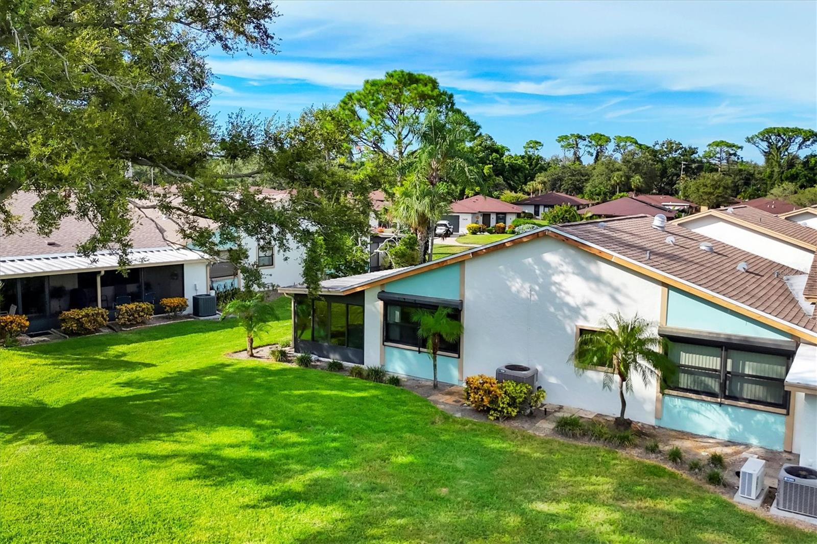 Image 44 of 45 For 6425 Heritage Lane