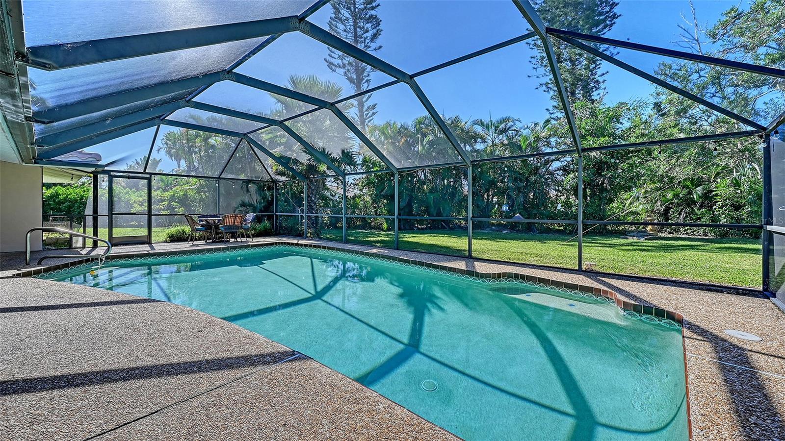Image 36 of 55 For 407 Bellini Circle