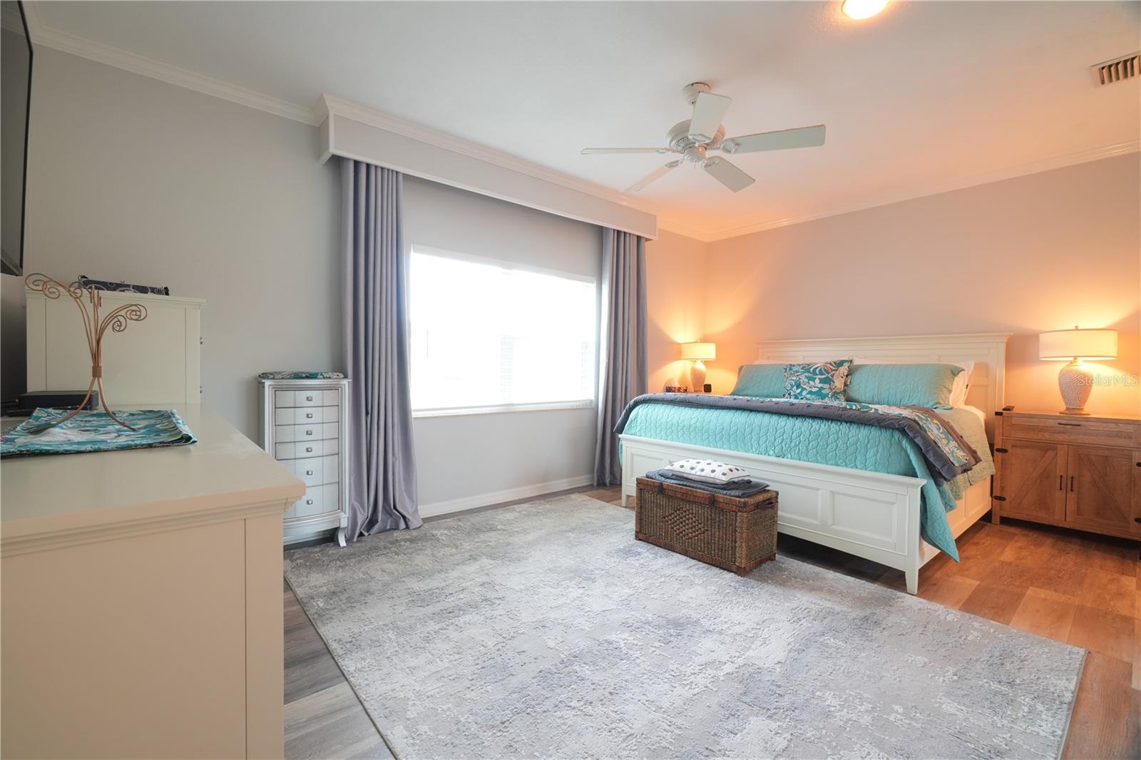 Image 17 of 48 For 11597 Dallas Drive S